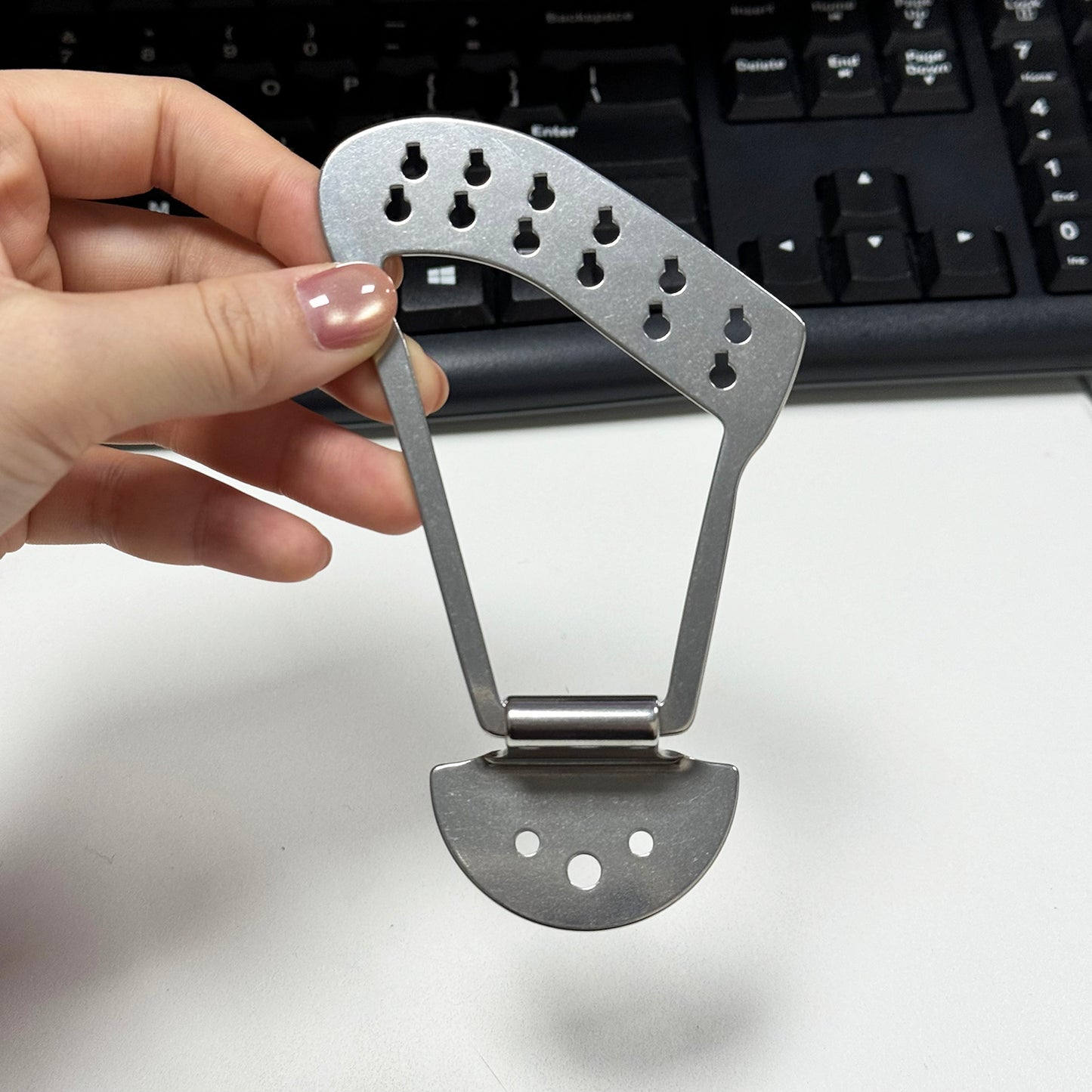 12-string Harp Tailpiece + Bracket to Replace R tp for Rickenbacker Electric Guitar 1.6mm Thick Steel Sheet Part